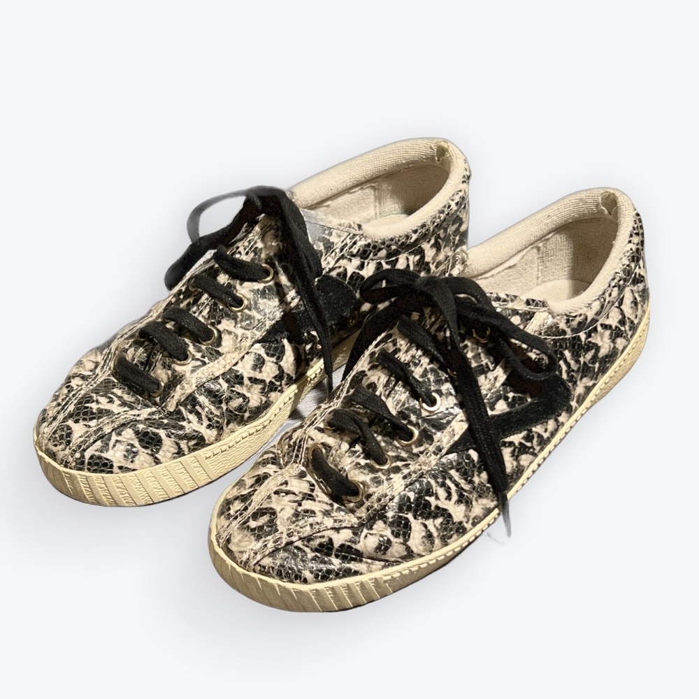 Tretorn Snakeskin Look Sneaker Shoes Size 6.5
